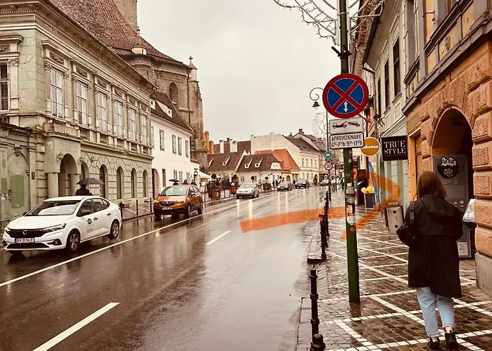 Toni Place In The Centre Brașov
